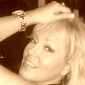 Meet your Posher, Noelle